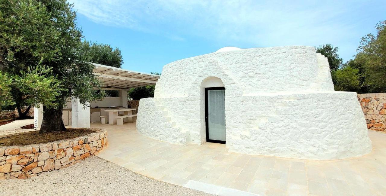 ホテル Trulli Respiro Dei Venti オストゥーニ エクステリア 写真