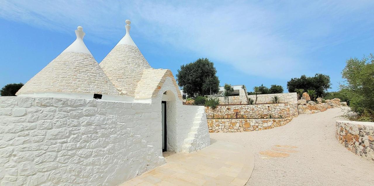 ホテル Trulli Respiro Dei Venti オストゥーニ エクステリア 写真