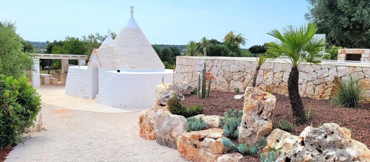 ホテル Trulli Respiro Dei Venti オストゥーニ エクステリア 写真